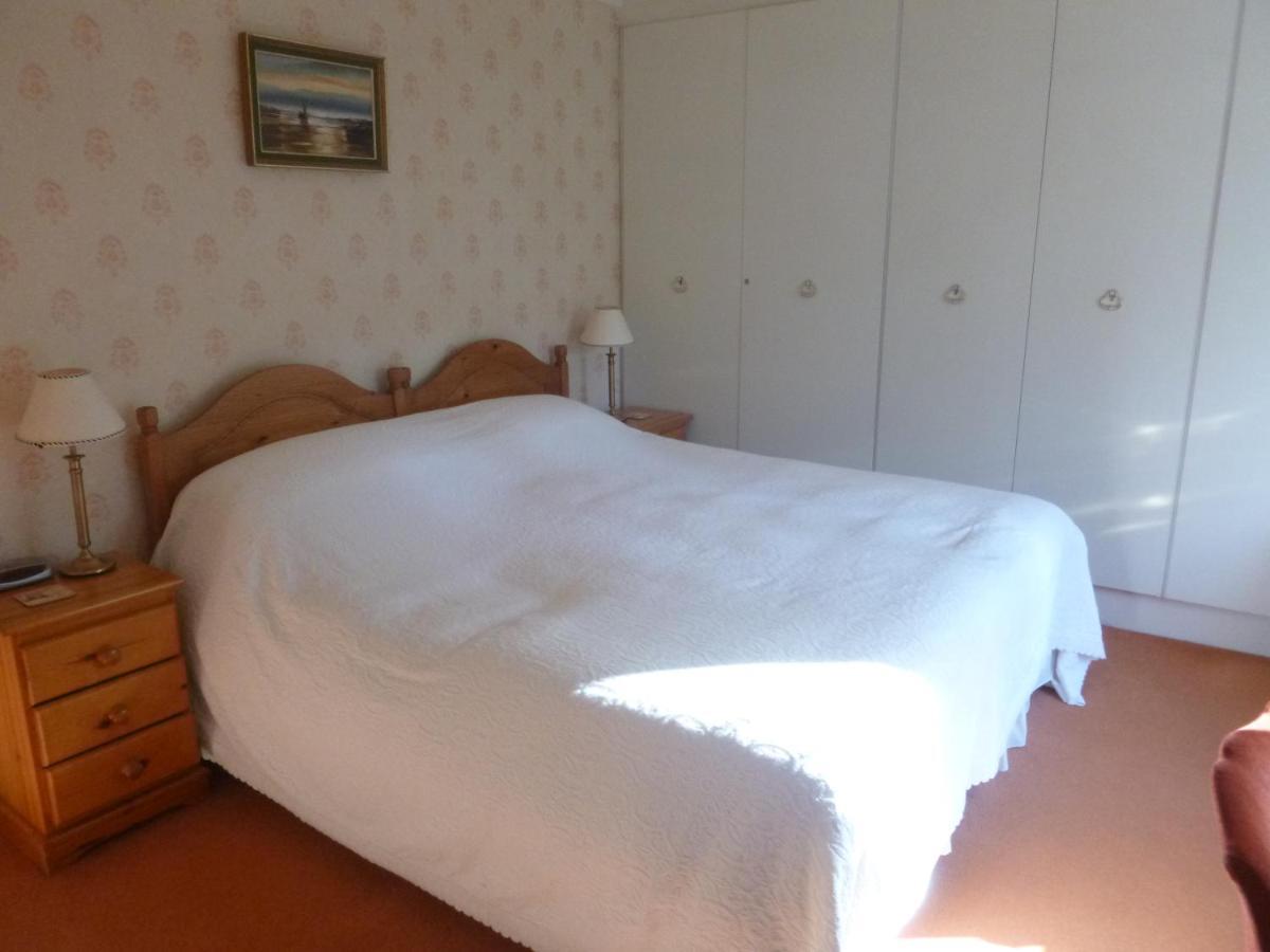Chart House Bed And Breakfast Dorking Ngoại thất bức ảnh